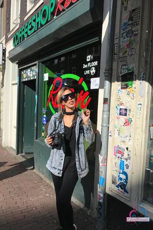 Original 2000 px/ 3000 px