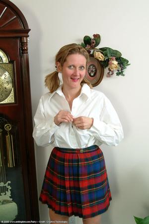 Original 682 px/ 1024 px