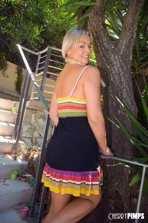 Original 1329 px/ 2000 px