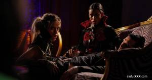 Original 5000 px/ 2637 px