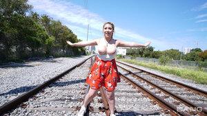 Original 2600 px/ 1462 px