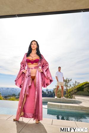 Original 2000 px/ 3000 px