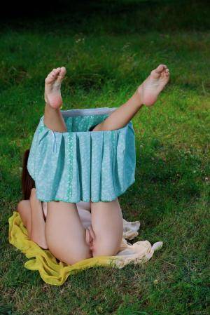 Original 854 px/ 1280 px