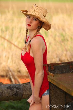 Original 1067 px/ 1600 px