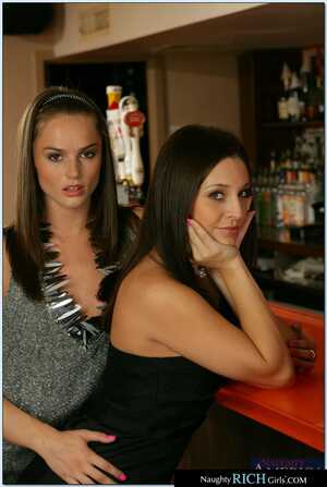 Original 1670 px/ 2489 px