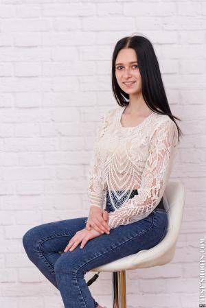 Original 854 px/ 1280 px