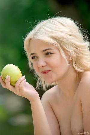 Original 2671 px/ 4000 px