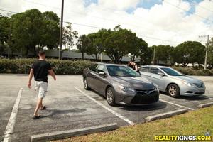 Original 3840 px/ 2560 px