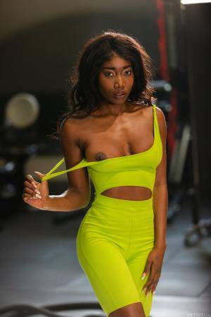 Original 4480 px/ 6720 px