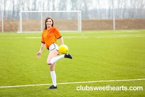 Original 2000 px/ 1333 px