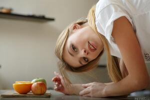 Original 5000 px/ 3333 px