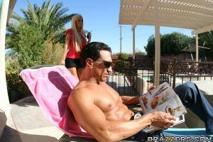 Original 900 px/ 600 px