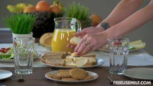 #FreeUseMilf Kiara Lord Stepfamily Cums First