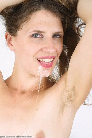 Original 683 px/ 1024 px