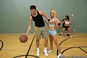 Original 900 px/ 600 px