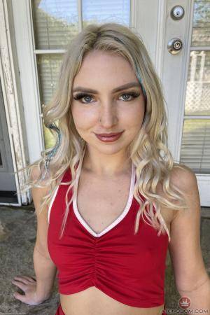 Original 2000 px/ 3000 px