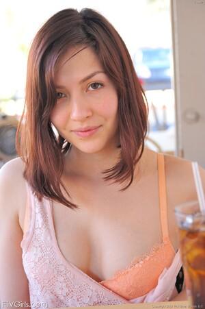 Original 1064 px/ 1600 px