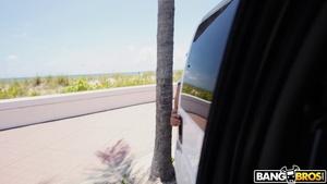 Original 1278 px/ 719 px