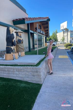 Original 2000 px/ 3000 px