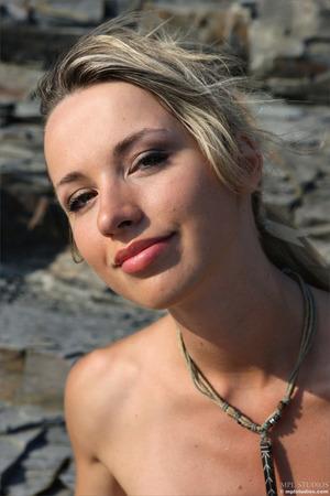 Original 2001 px/ 3000 px