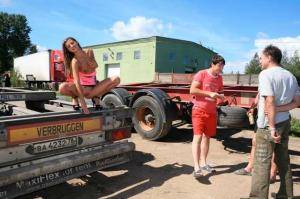 Original 640 px/ 426 px