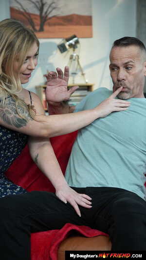 Original 1406 px/ 2500 px