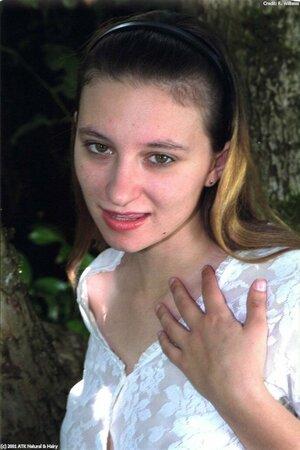 Original 683 px/ 1024 px