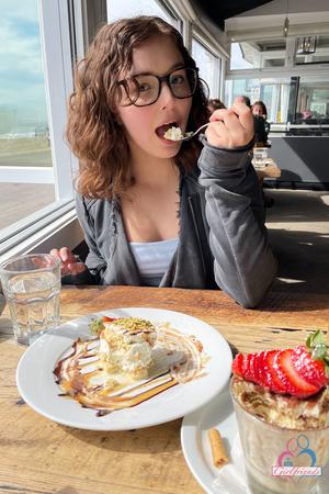 Original 2000 px/ 3000 px