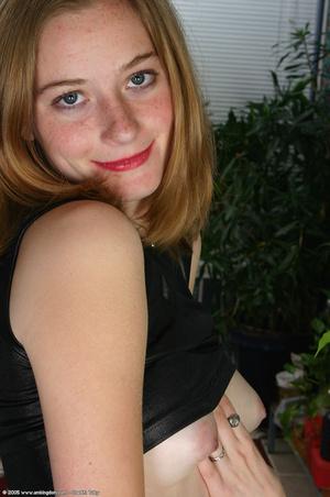 Original 680 px/ 1024 px