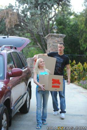 Original 600 px/ 902 px