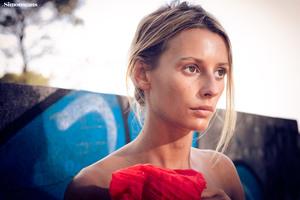 Original 3000 px/ 1997 px