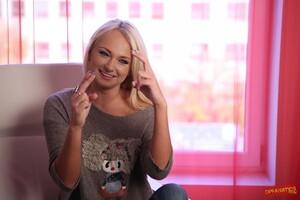 Original 1280 px/ 853 px