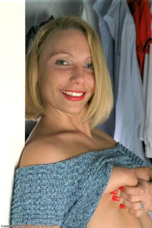 Original 682 px/ 1024 px