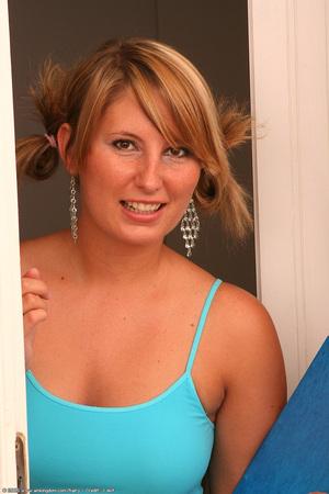 Original 682 px/ 1024 px