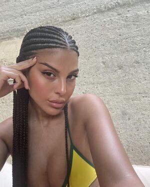 Original 1080 px/ 1349 px