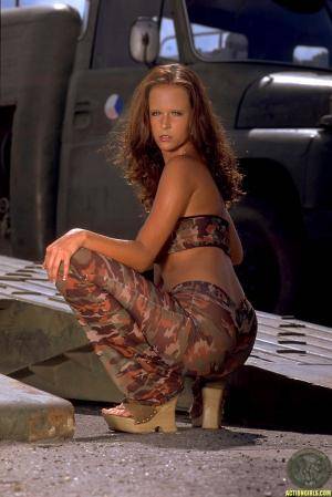 Original 683 px/ 1024 px