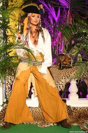 Original 793 px/ 1190 px