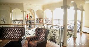 Original 4096 px/ 2160 px