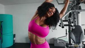 #Brazzers - Sarai Minx - Cum, Slip Inside This MILF