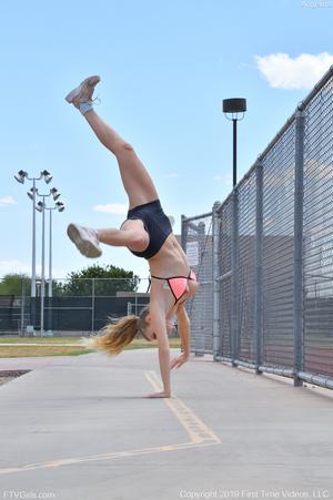 Original 3280 px/ 4928 px