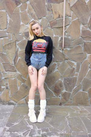 Original 2400 px/ 3600 px