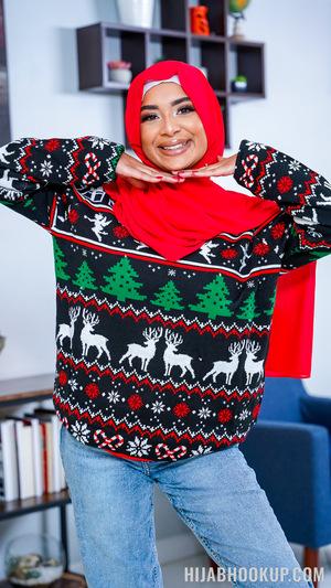 #HijabHookup - Babi Star - What I Really Want For Christmas