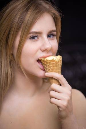 Original 4480 px/ 6720 px