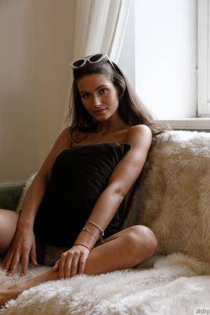 Original 1280 px/ 1920 px