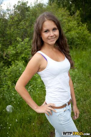 Original 1066 px/ 1600 px