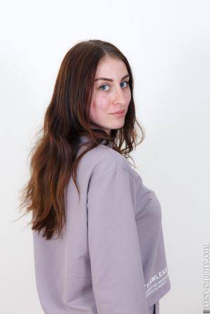 Original 3323 px/ 4984 px