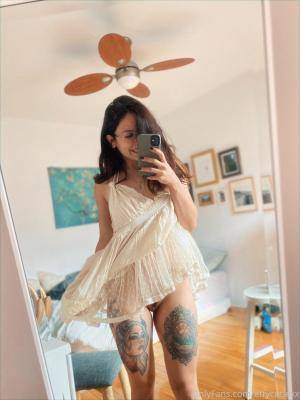 Original 3000 px/ 4000 px