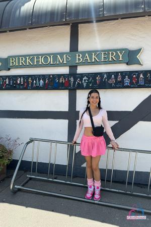 Original 2000 px/ 3000 px