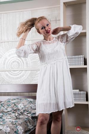 Original 2000 px/ 3000 px