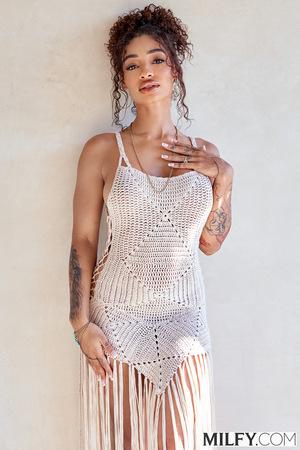 Original 2000 px/ 3000 px